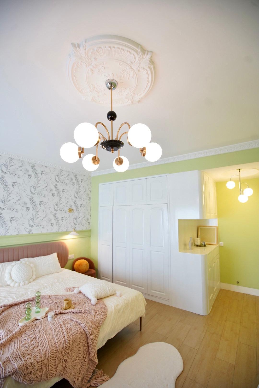 Yisu Modern Chandelier with Adjustable Height and Energy-Efficient LED