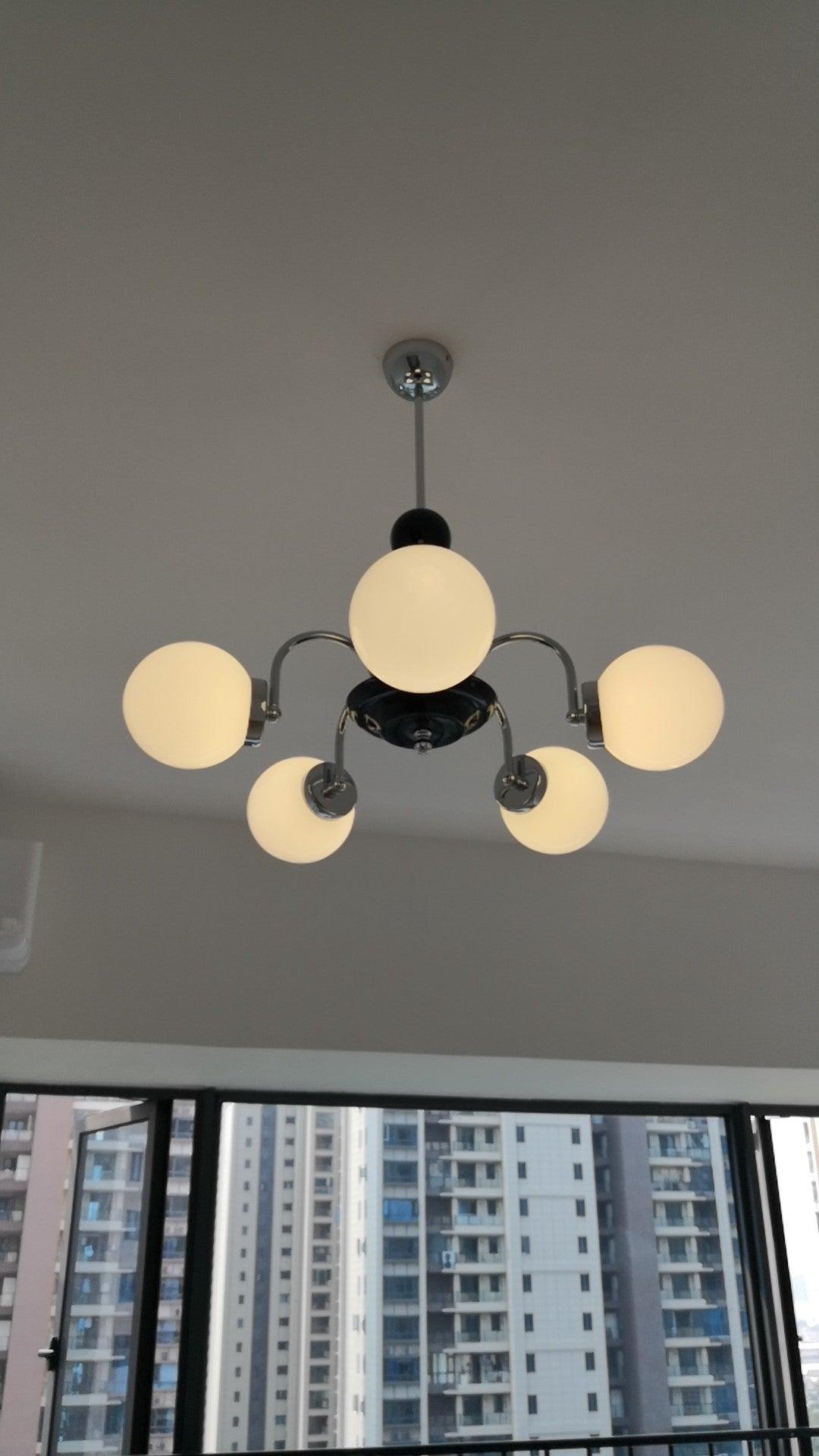 Yisu Modern Chandelier with Adjustable Height and Energy-Efficient LED