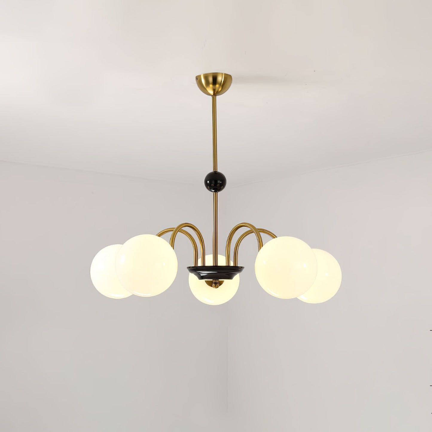 Yisu Modern Chandelier with Adjustable Height and Energy-Efficient LED