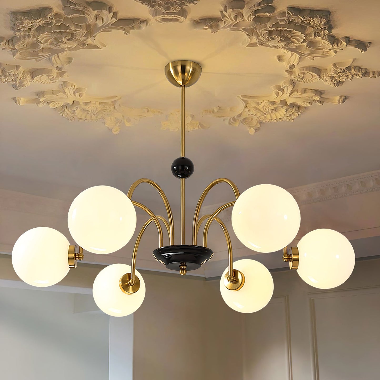Yisu Modern Chandelier with Adjustable Height and Energy-Efficient LED
