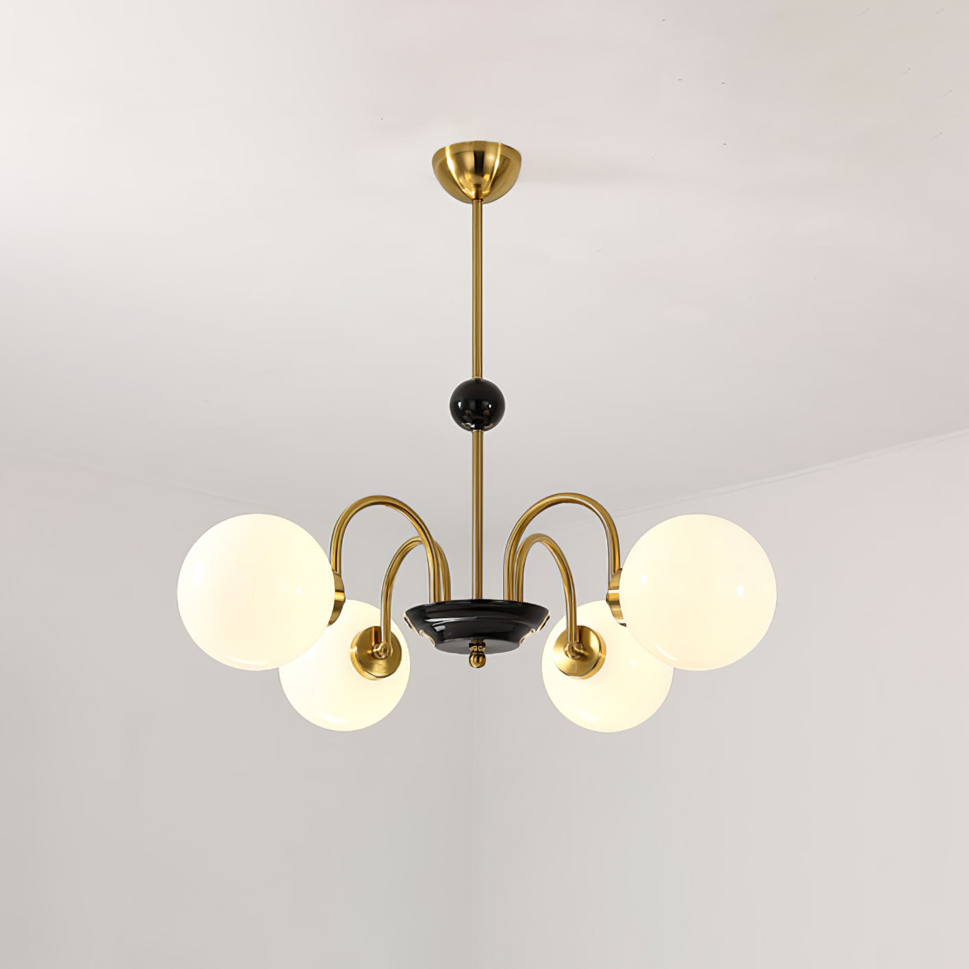Yisu Modern Chandelier with Adjustable Height and Energy-Efficient LED